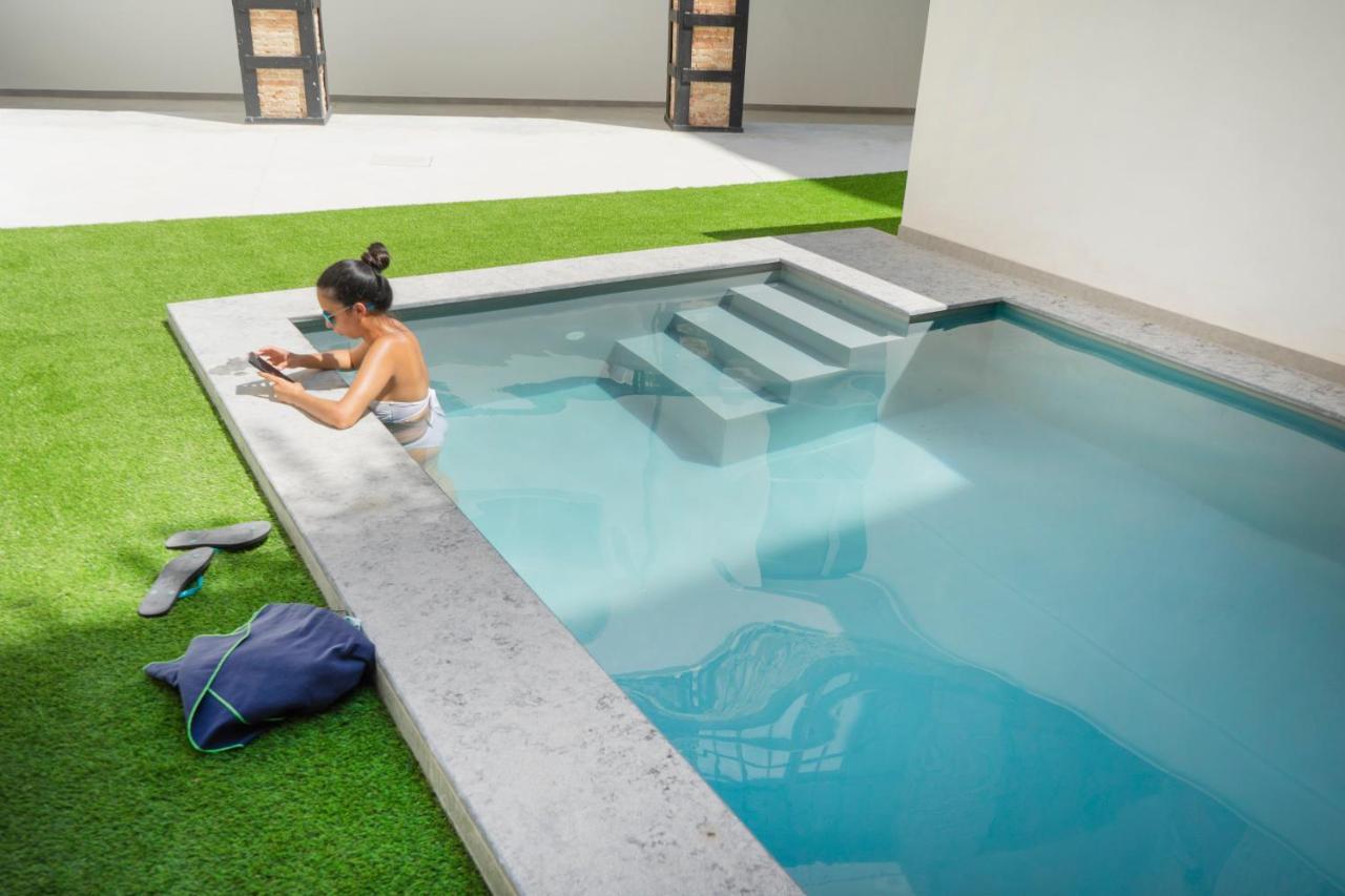 Apartamentos Bocairenthomes, En Pleno Centro De Bocairent, Con Pequena Piscina Y Parking Privado Exterior foto